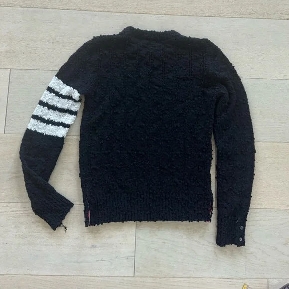 THOM BROWNE Women's 4-Bar Loopback Crewneck Sweater Navy Blue 36 Small - Picture 3 of 11